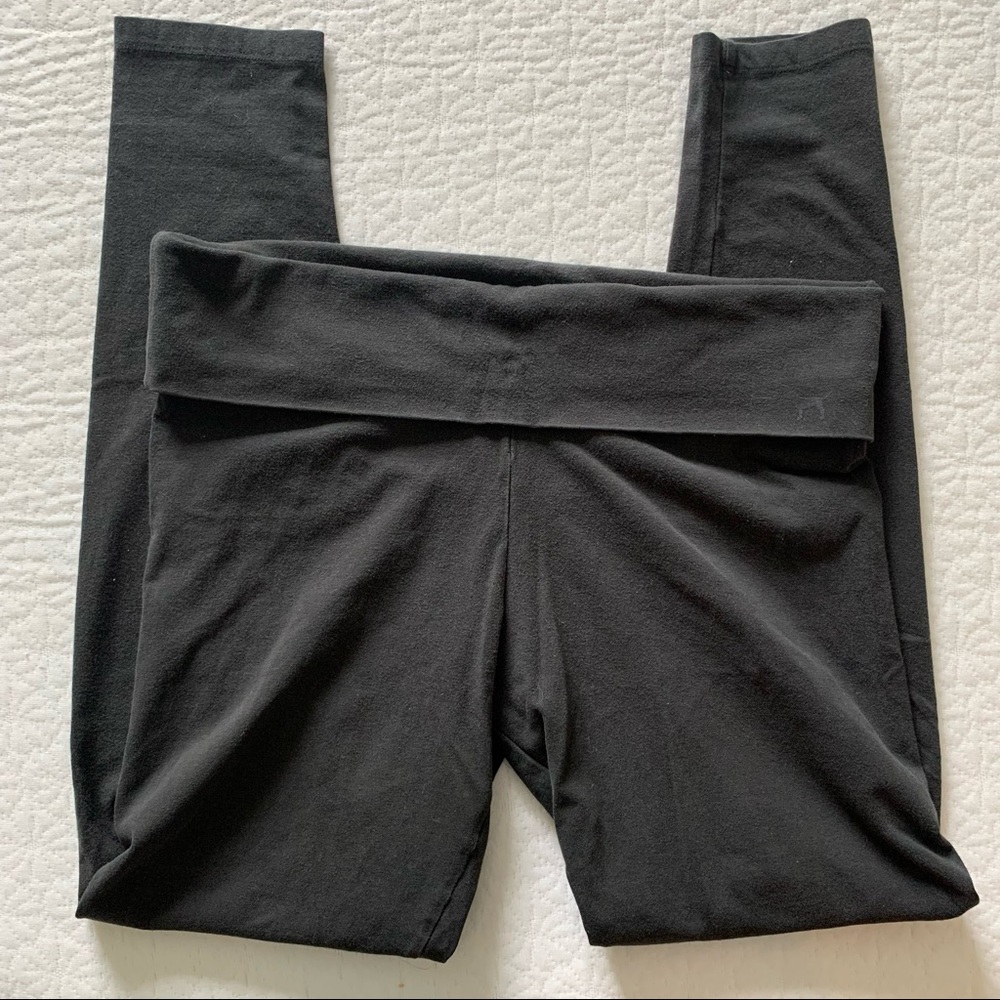 Victoria Secret Pink folder over Leggings